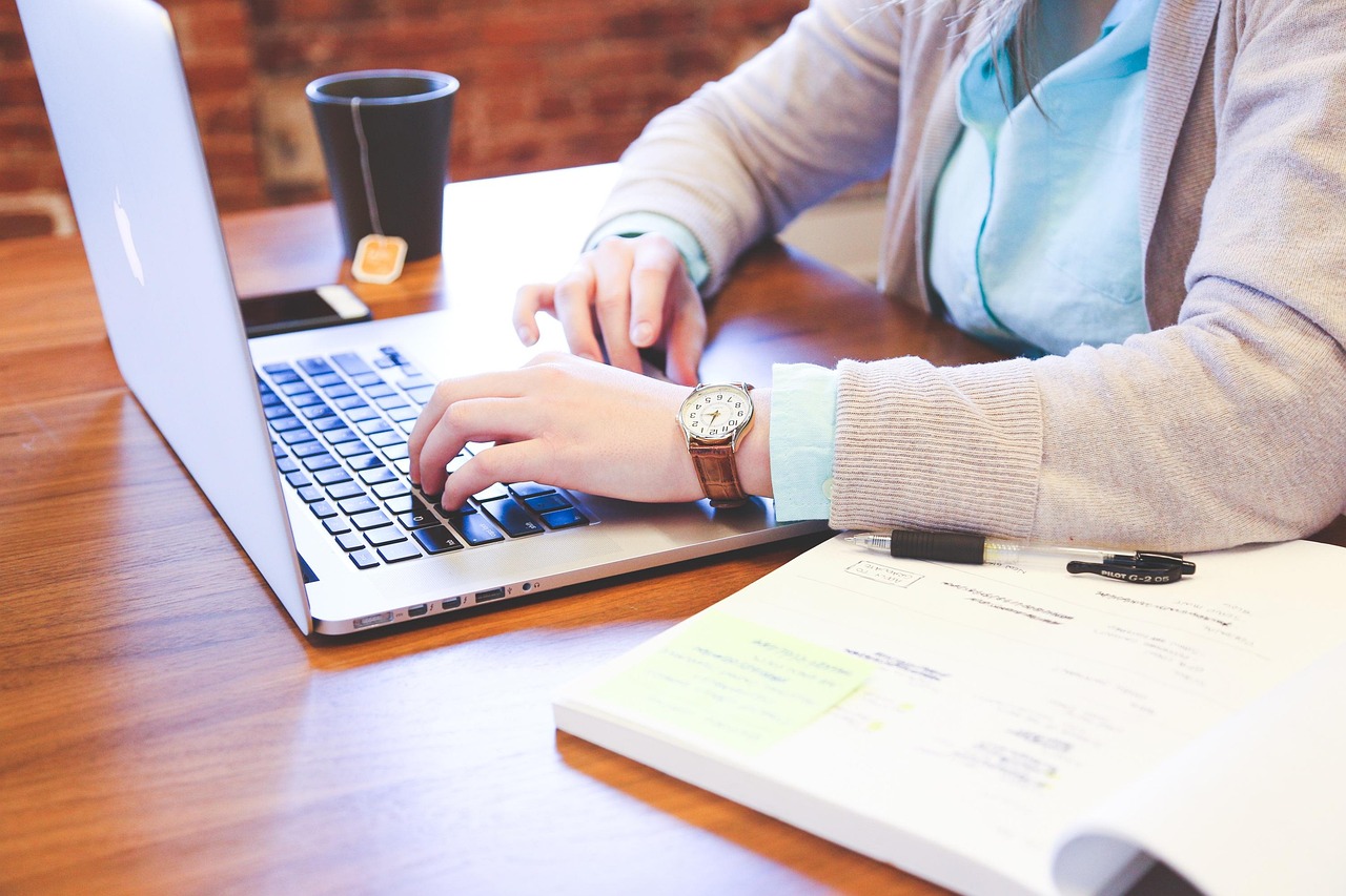 Featured image for Beyond the Five-Dollar Gig: Real Fiverr Alternatives That Pay