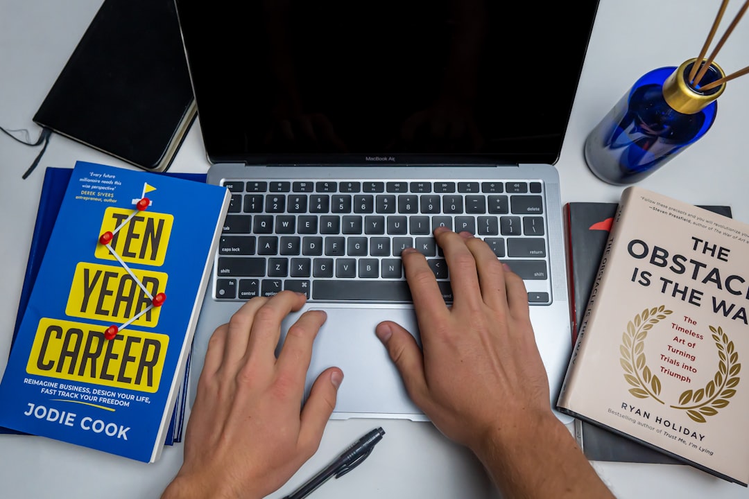 Online Writing Career Path 2026: The $0 to $10K Milestone Timeline